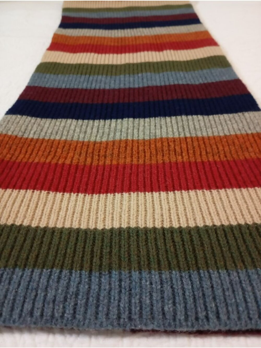 Y2K Gap Scarf 100% Lambswool Multicolor Striped Warm Knit Winter Unisex - Picture 3 of 7